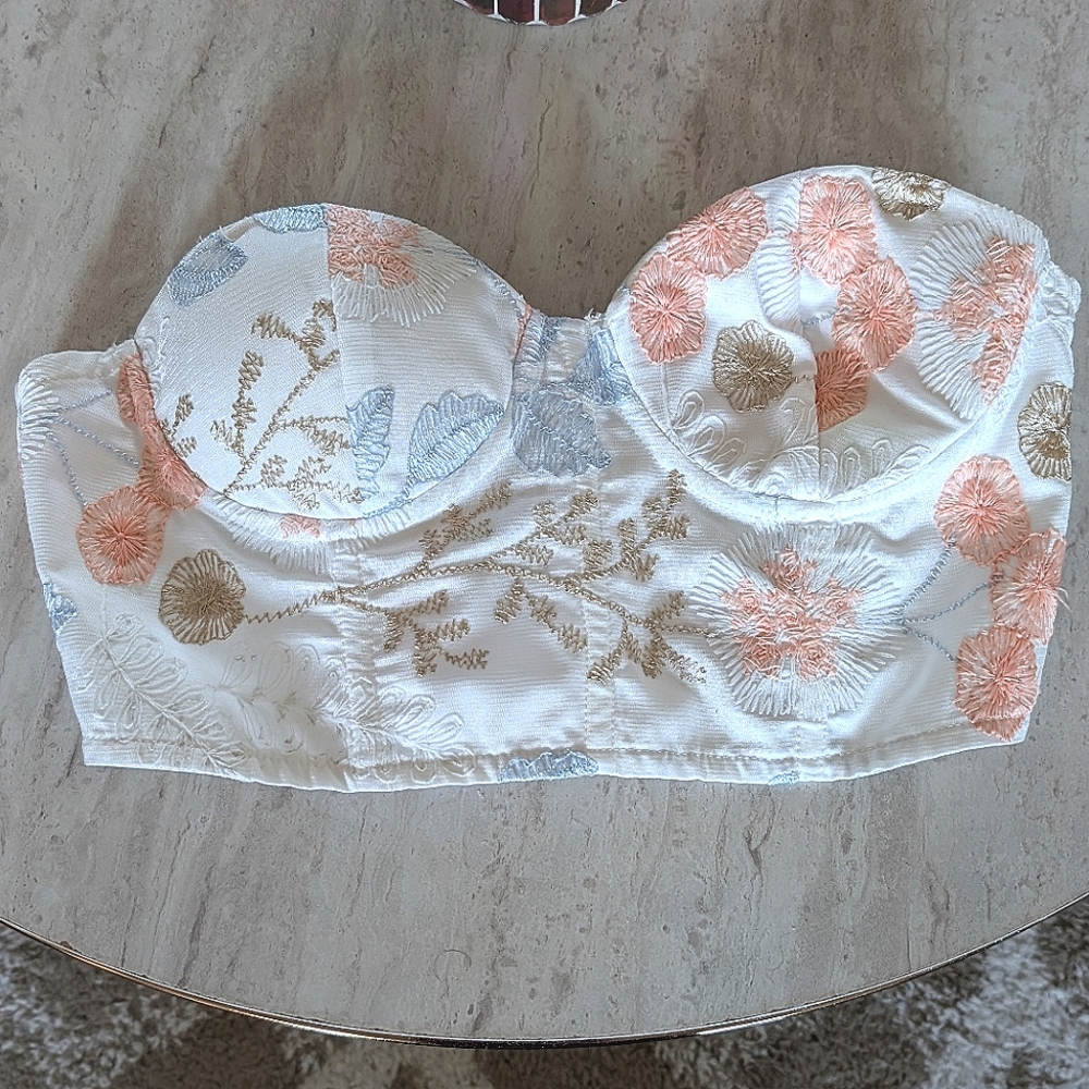 Shein Floral Embroidered Bustier Top